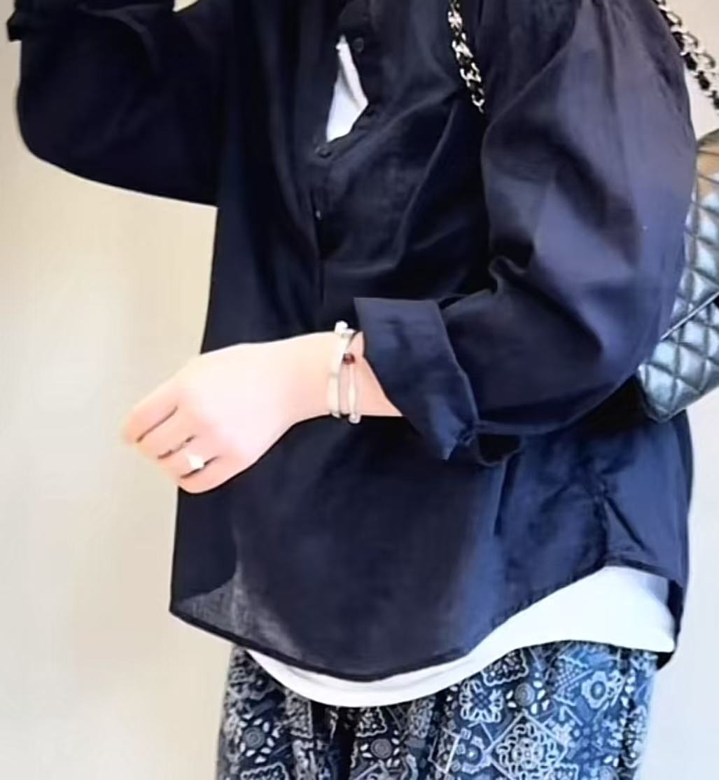 韩国正品/不支持退换/哈/半开扣一个兜衬衣/0517/10/29