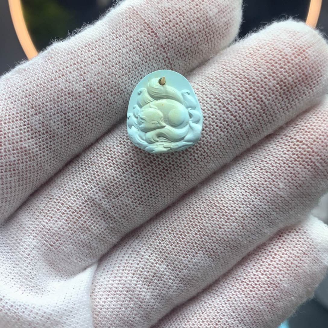 绿松石未镶嵌挂件