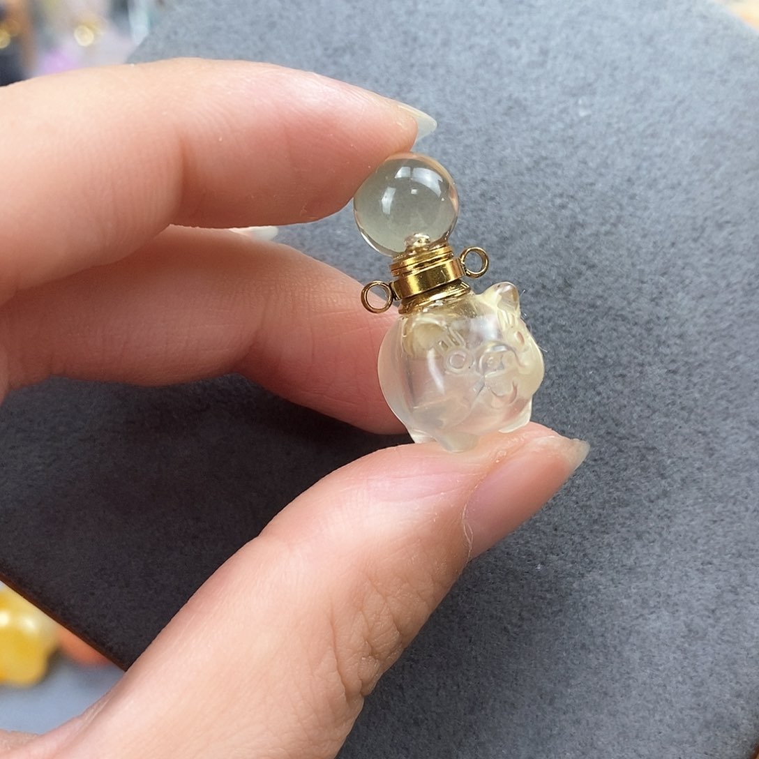 查罗石颈饰合金天然