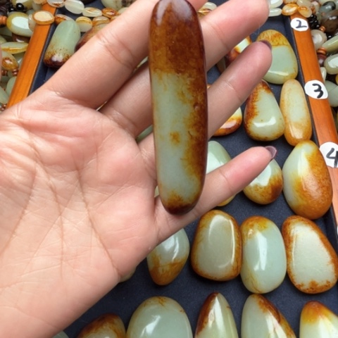 和田玉颈饰未镶嵌用****6