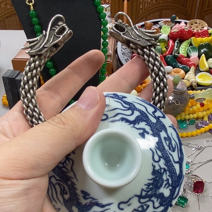 瓷片哈哈哈哈哈哈哈哈哈哈吧