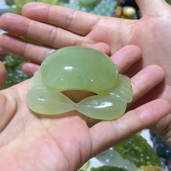 【闪购商品】未镶嵌蛇纹石玉把件