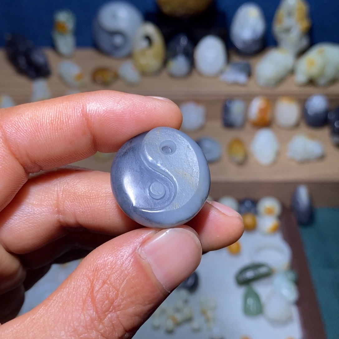 和田玉吊坠(不含链)未镶嵌