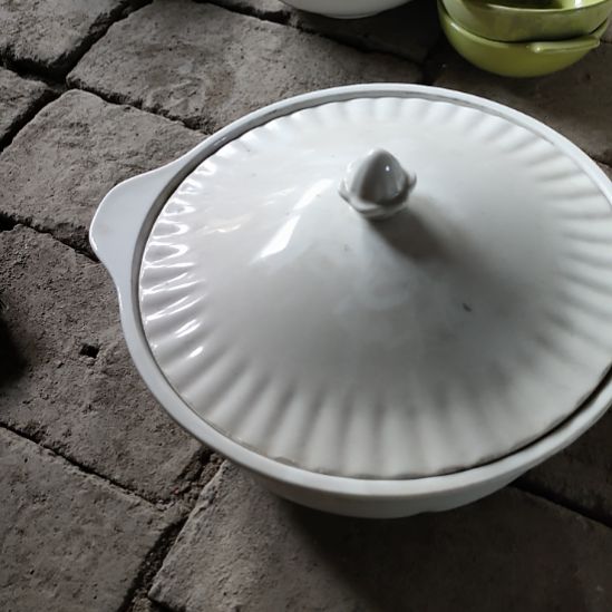 陶瓷强化瓷汤锅带盖一支