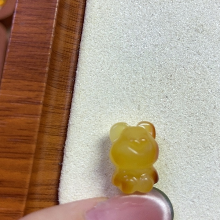 琥珀未镶嵌珠宝奇石小熊
