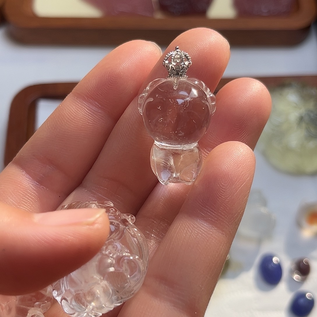 颈饰银S925镶嵌水晶?**楊扣子17