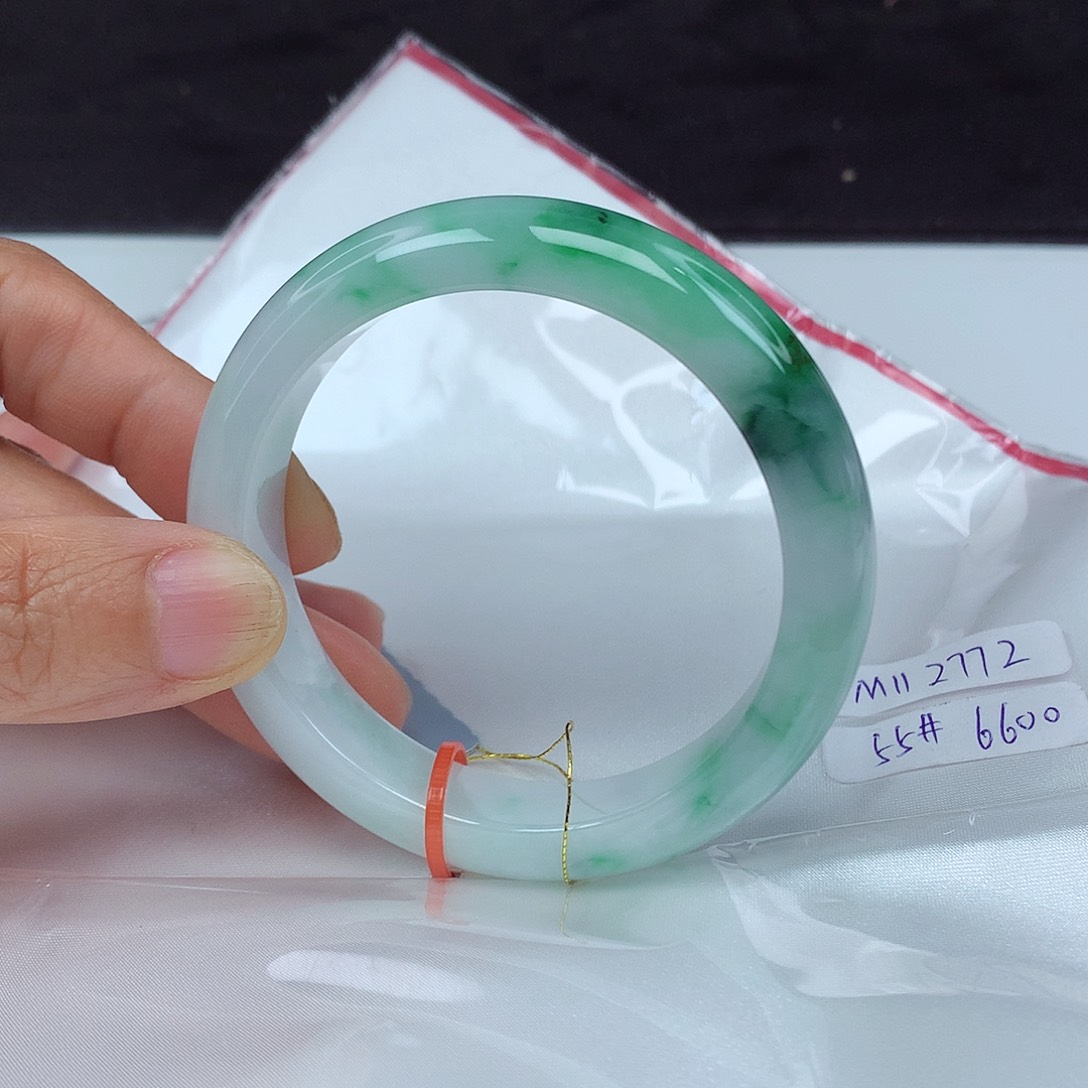 翡翠手镯未镶嵌55圈2772