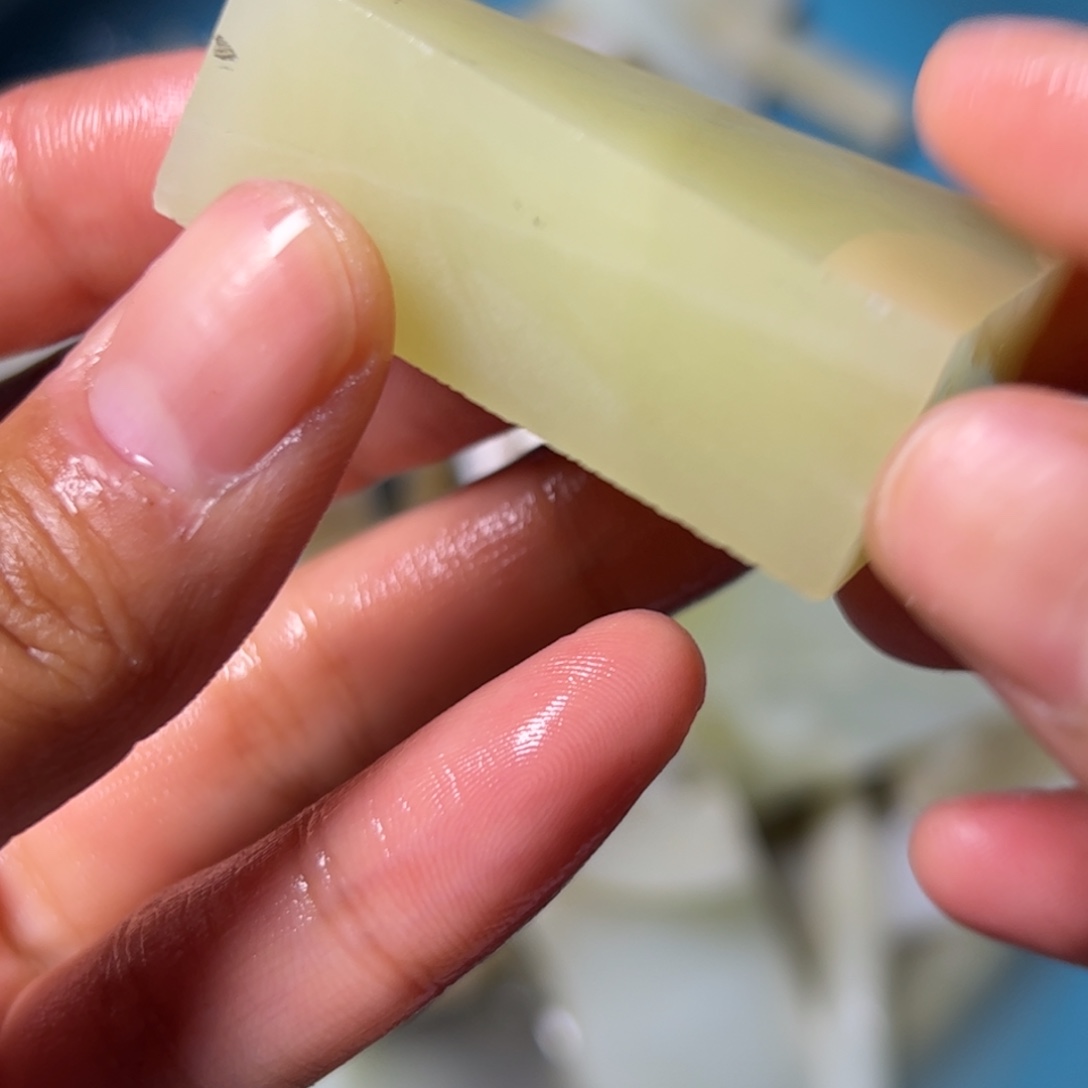 和田玉未镶嵌项链