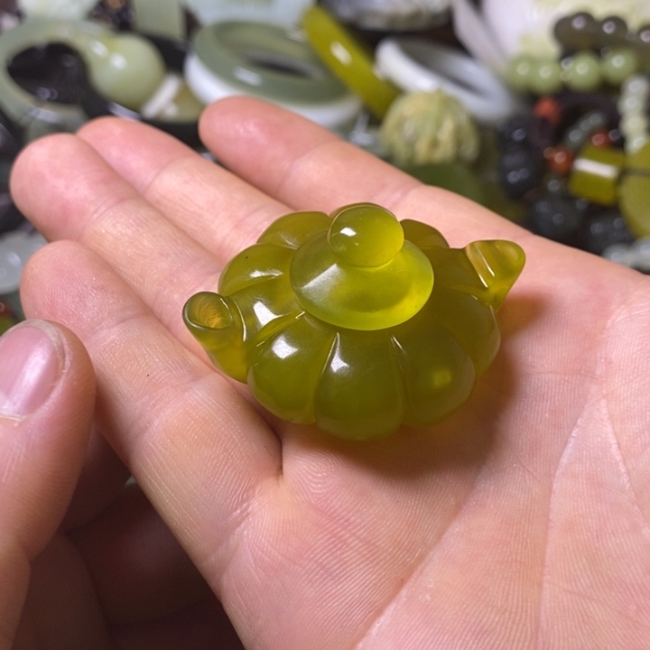 岫玉岫玉挂件未镶嵌