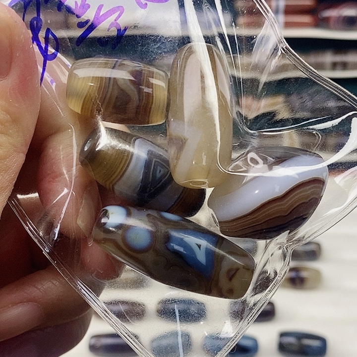 平***乐玛瑙/玉髓未镶嵌颈饰