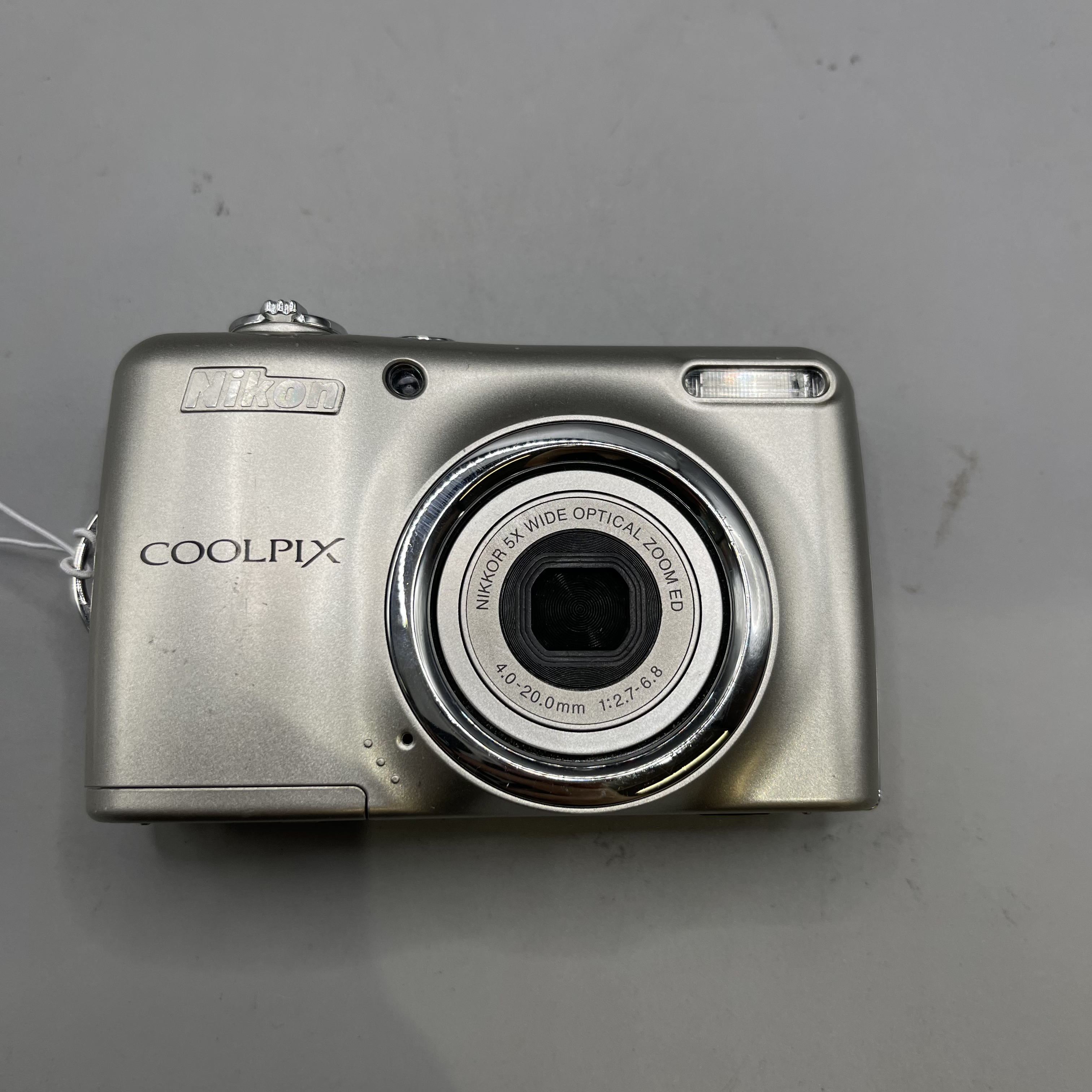 9新 Nikon/尼康 尼康L23 1000万像素 5倍光学变焦 冷白皮无瑕