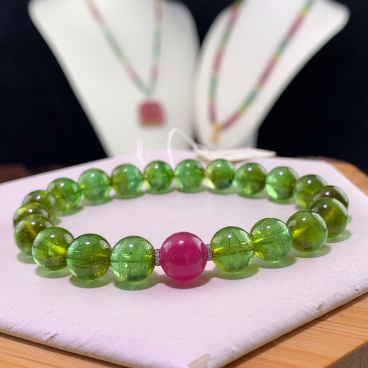 双色碧玺手链未镶嵌