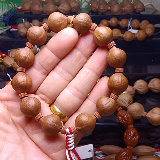 橄榄核手串/手链橄榄核手串三花铁核鸡血红老料蜜桃臀