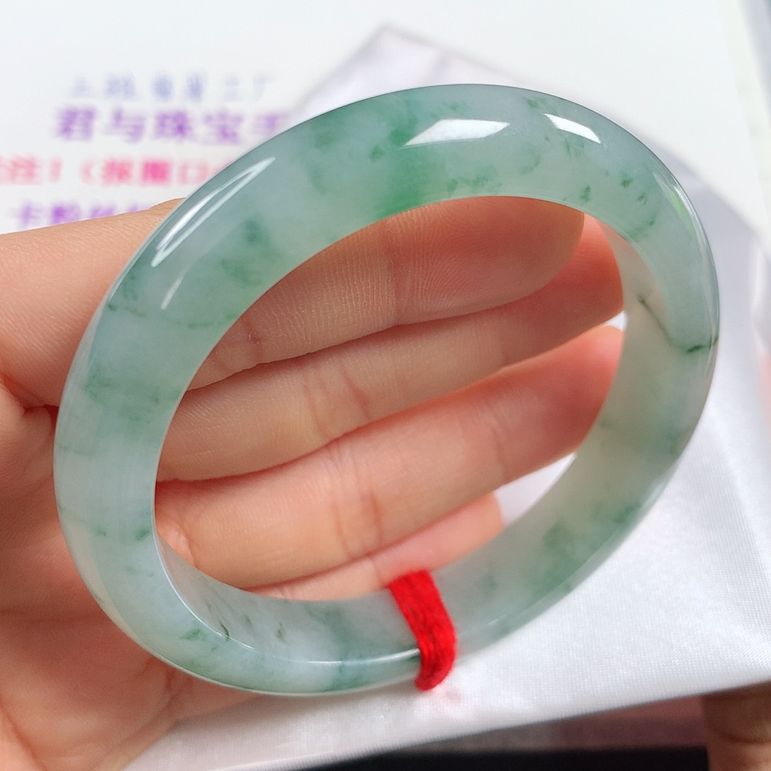 翡翠手镯未镶嵌 正圈①④③