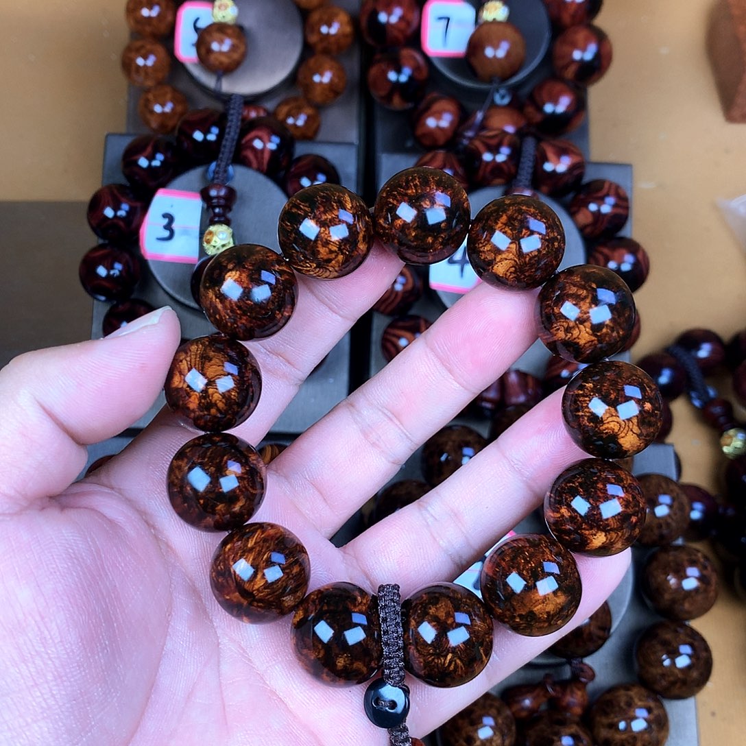 C****黄花梨/降香黄檀1.8，