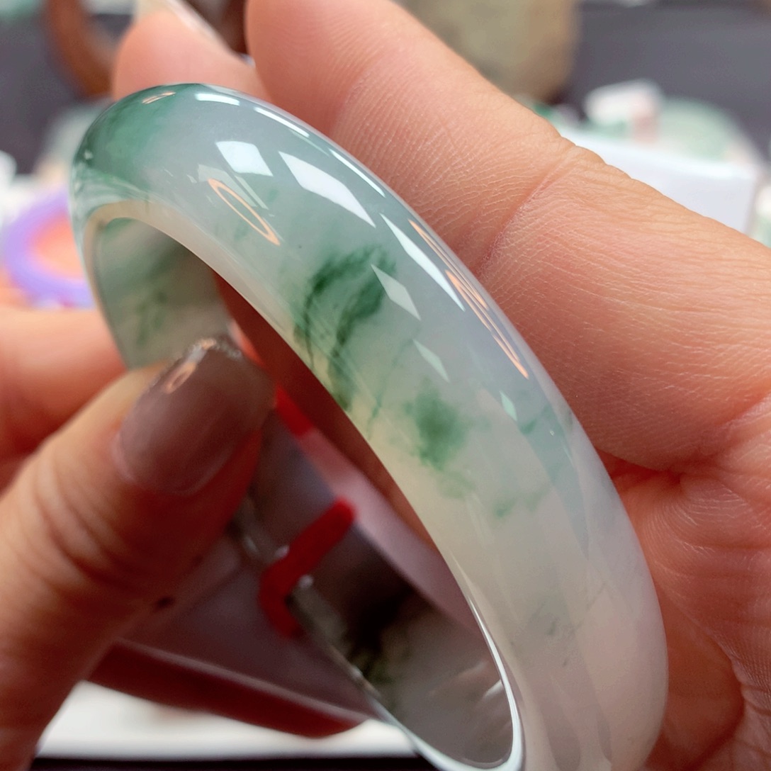 翡翠手镯未镶嵌55正10号88