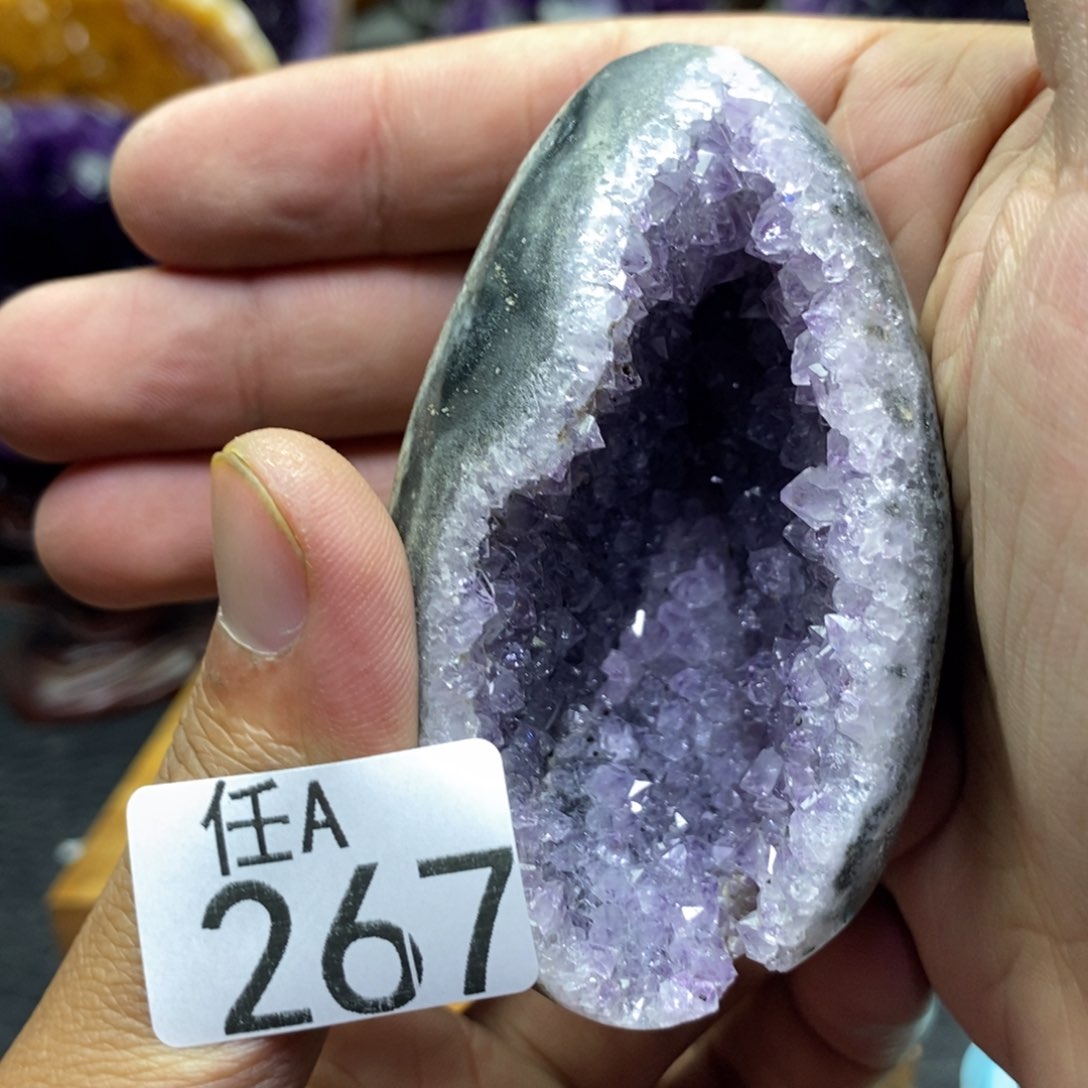 水晶大型摆件（非配饰）未镶嵌