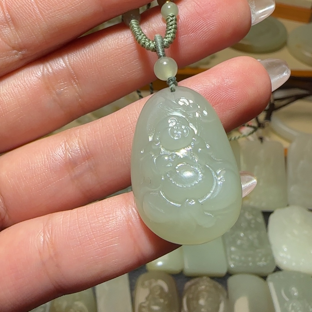 和田玉未镶嵌颈饰