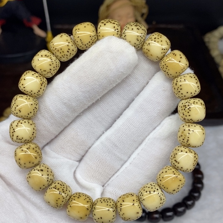 手串星月菩提爱***啥石玉料11/10双留白