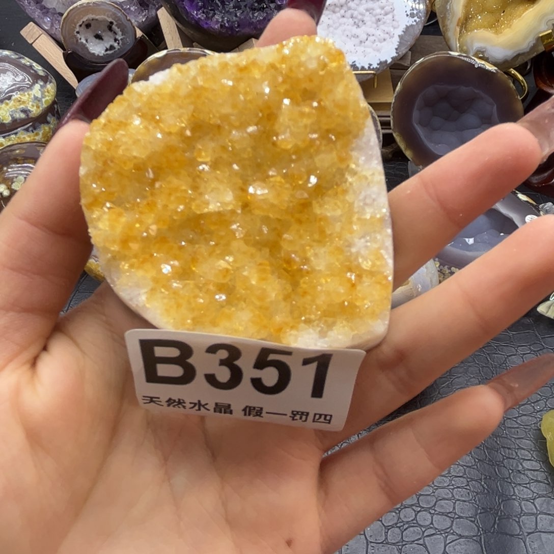 水晶大型摆件（非配饰）未镶嵌