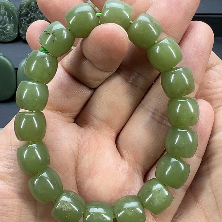 和田玉手串未镶嵌