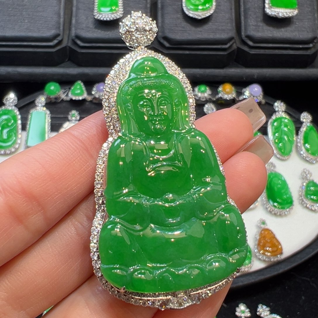 翡翠吊坠(不含链)18K金镶嵌收到货48小时鉴赏期