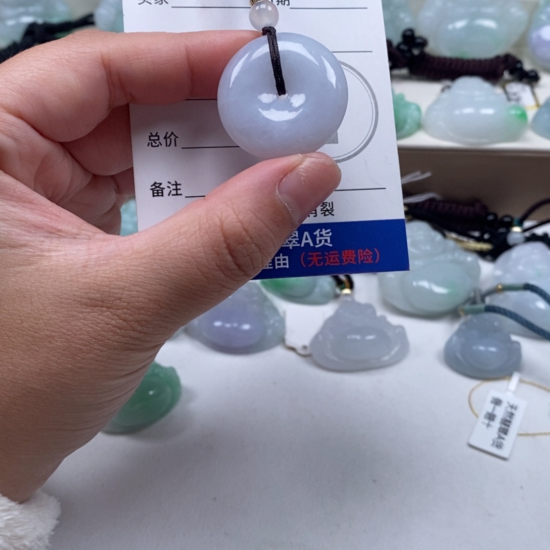 翡翠未镶嵌颈饰天然翡翠