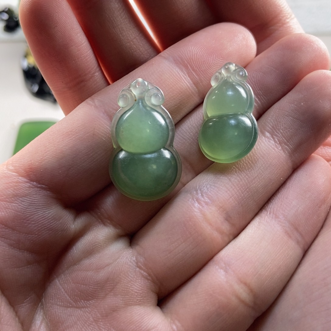 【闪购商品】蛇纹石玉岫玉未镶嵌