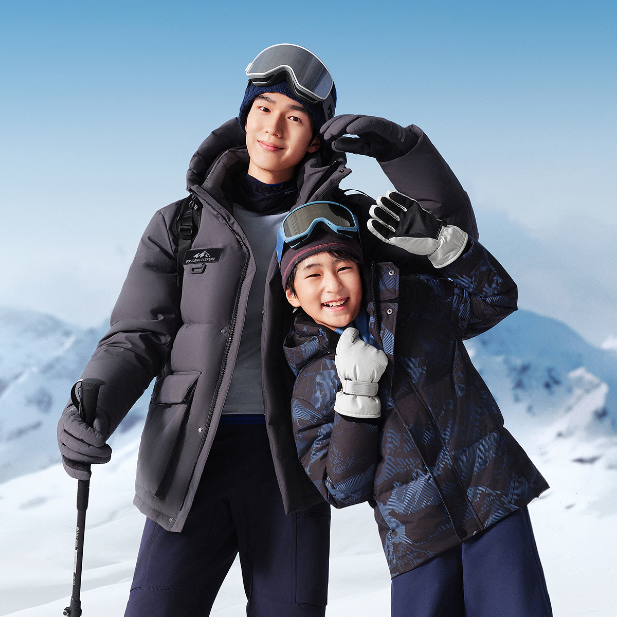 2025冬季新款户外运动保暖连帽T250242330