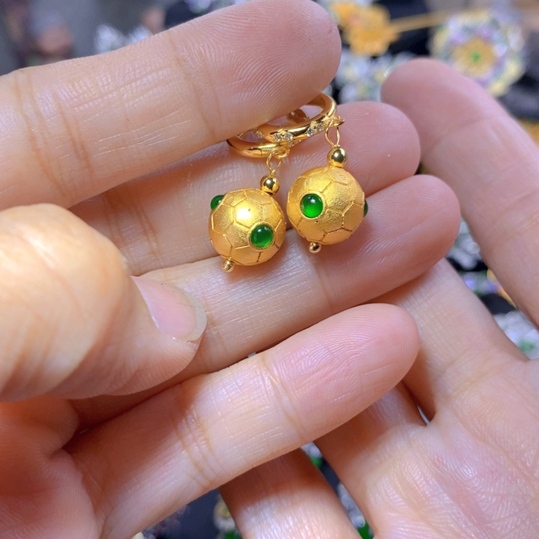 翡翠耳钉银S925镶嵌天然翡翠