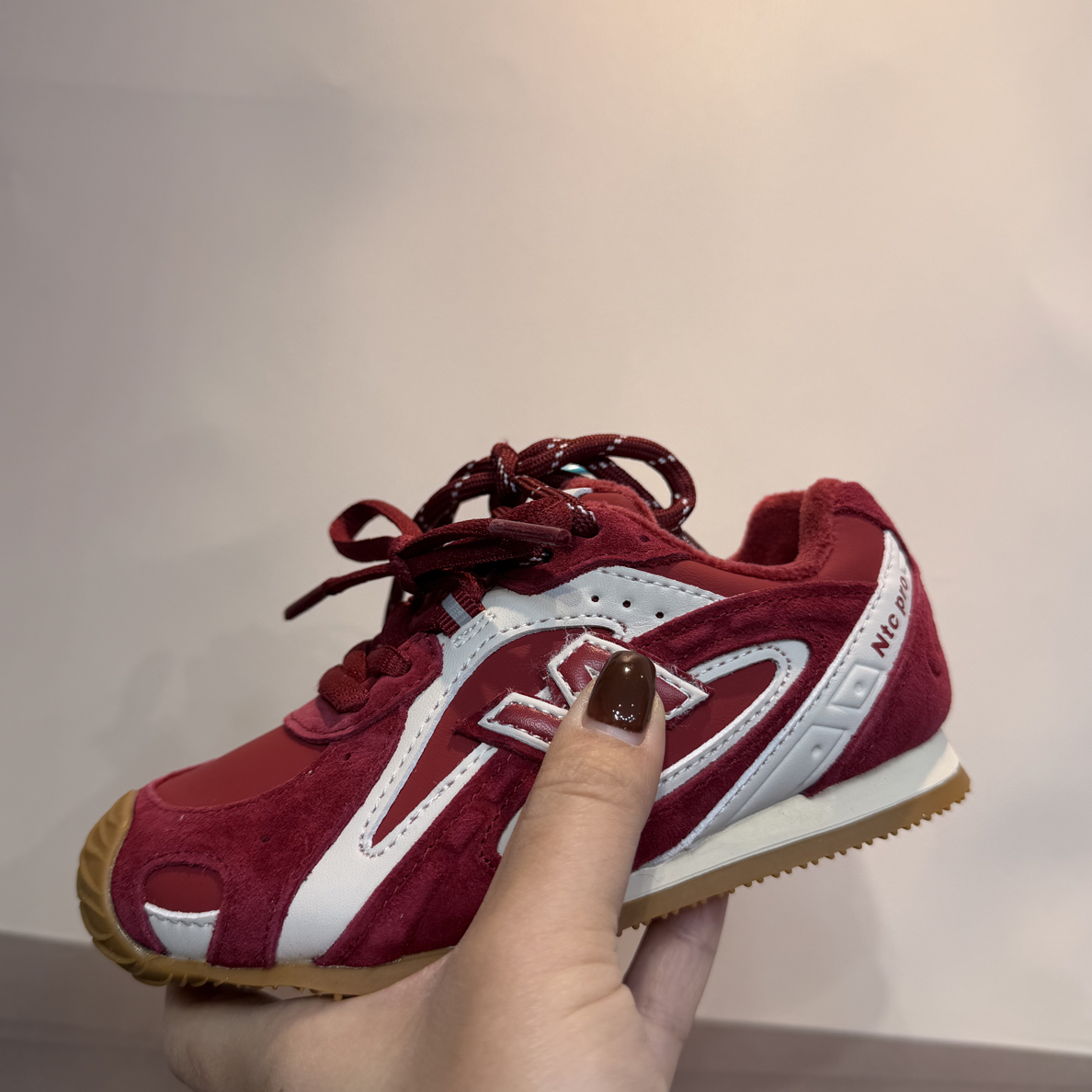 郭郭童品：N➕加绒休闲鞋（8909）