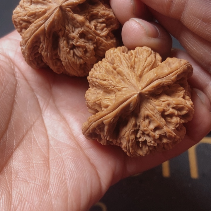 文玩核桃吊坠文玩54