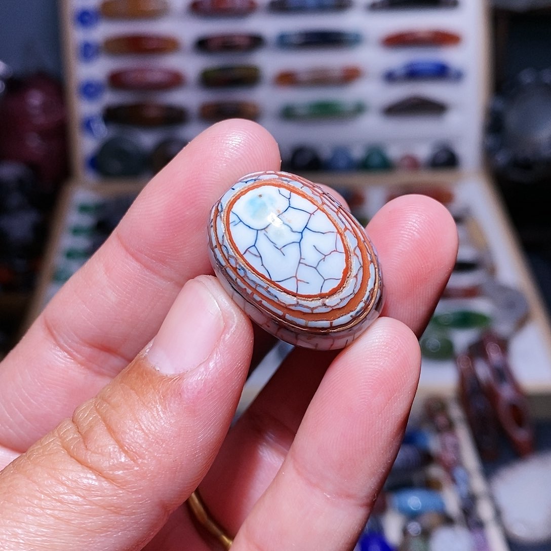 玛瑙吊坠未镶嵌…