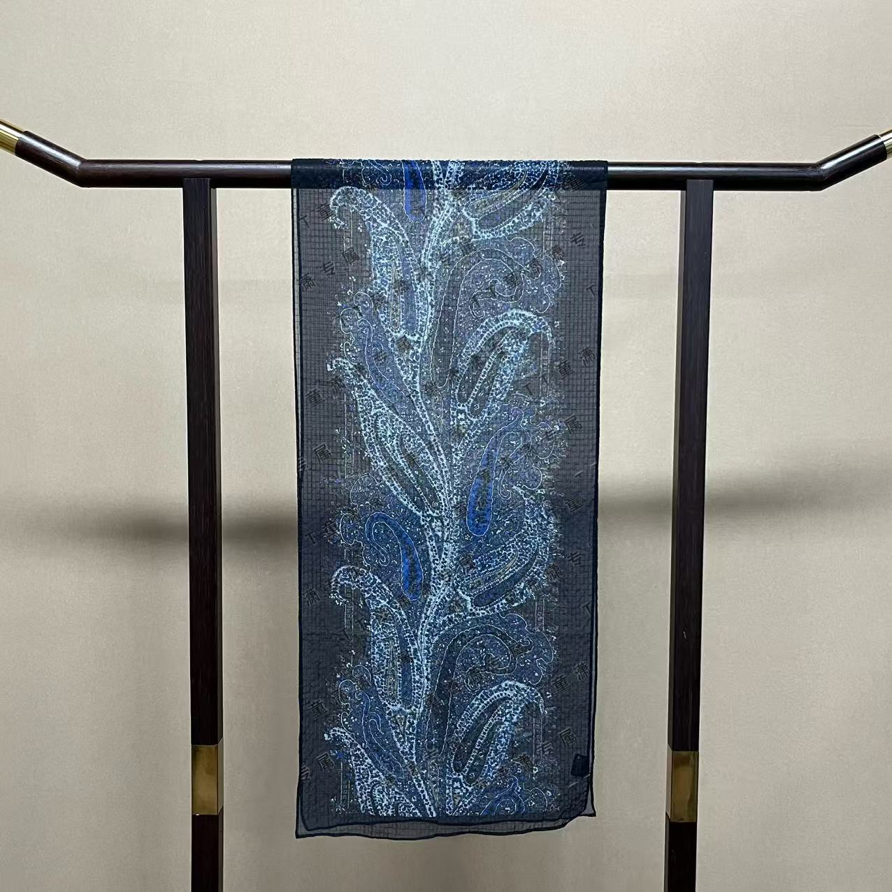 （腰果花树）新款皱皱纱30*150左右长巾围巾