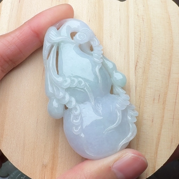 翡翠未镶嵌颈饰大葫芦