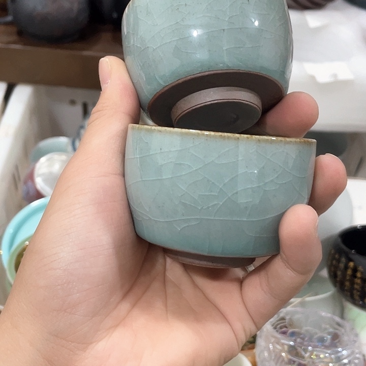 陶瓷茶具全部清清完回家过年