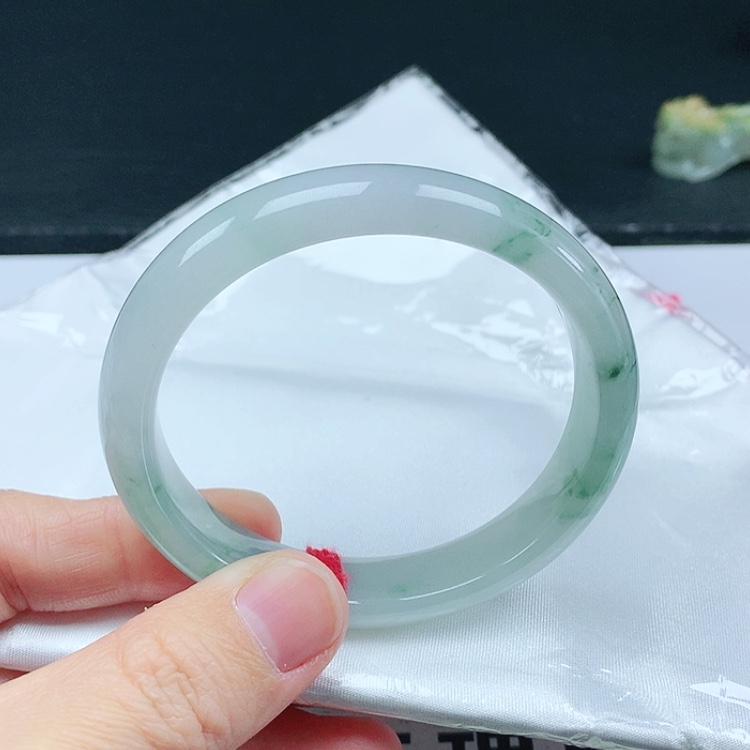 【闪购商品】翡翠手镯未镶嵌天然翡翠手镯