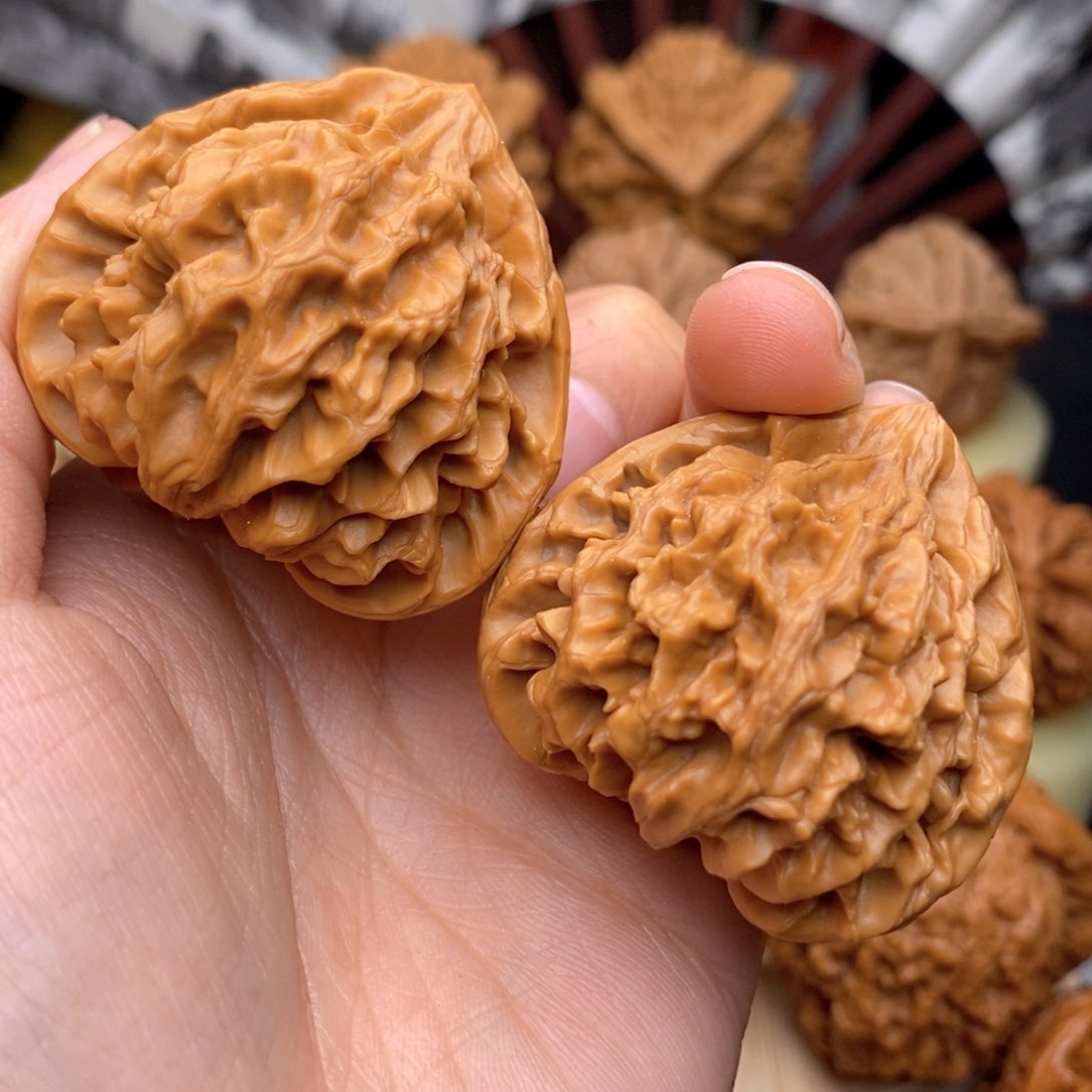 文玩核桃把件41龙门涧