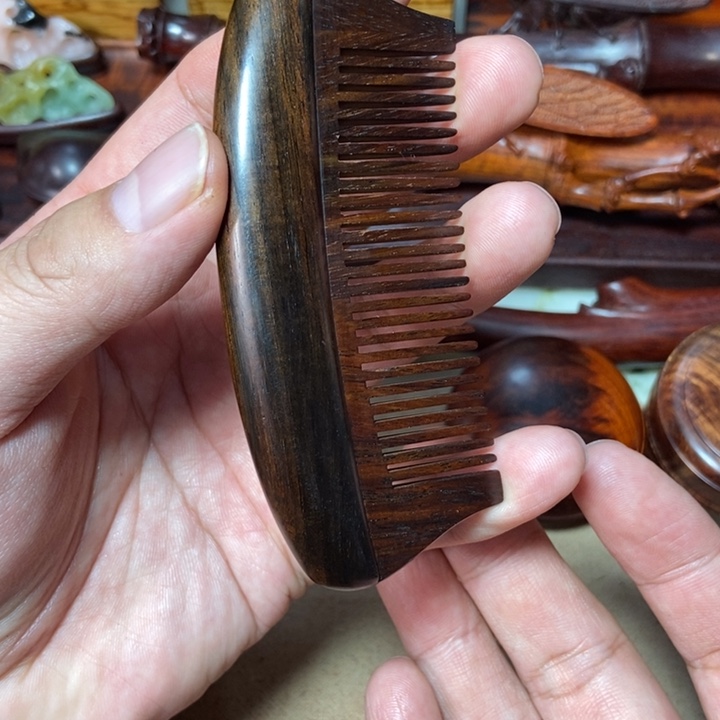 交趾黄檀（大红酸枝）梳子