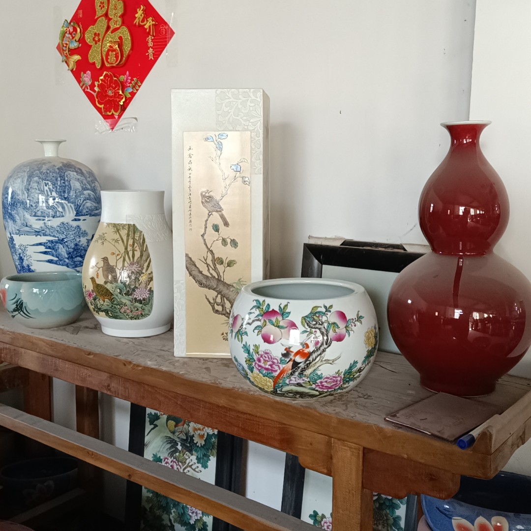 景德镇高温陶瓷鱼缸摆件