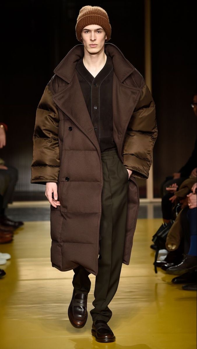 石SXZ-G8022【DA限订】26年明星同款 90新国标白鸭绒马甲 高奢订制