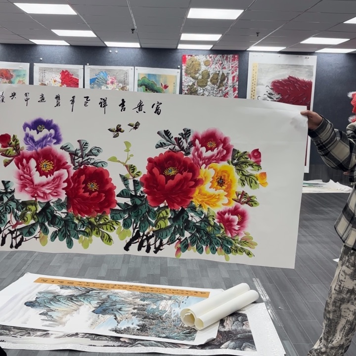 字画等多种形式的艺术作品和艺术作品