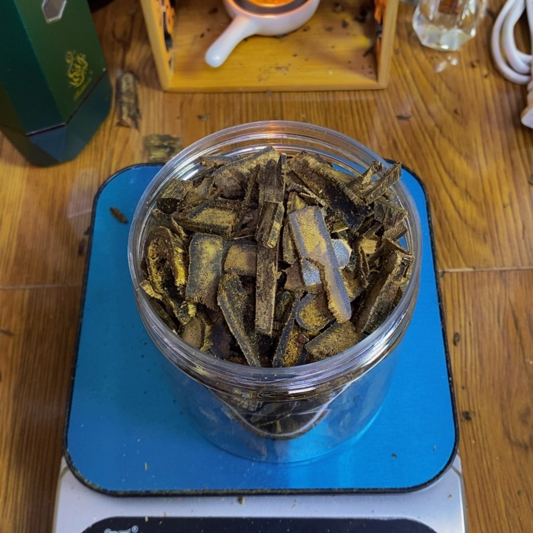 看***。沉香沉香碎屑棋楠张勺碎料100克