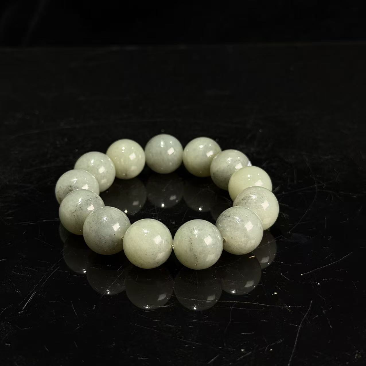 旧藏和田玉青花手串