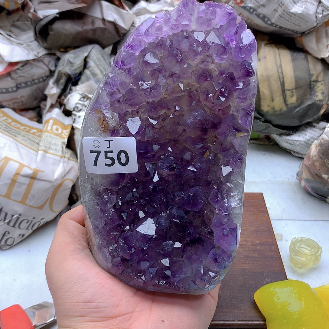 紫晶大型摆件（非配饰）未镶嵌