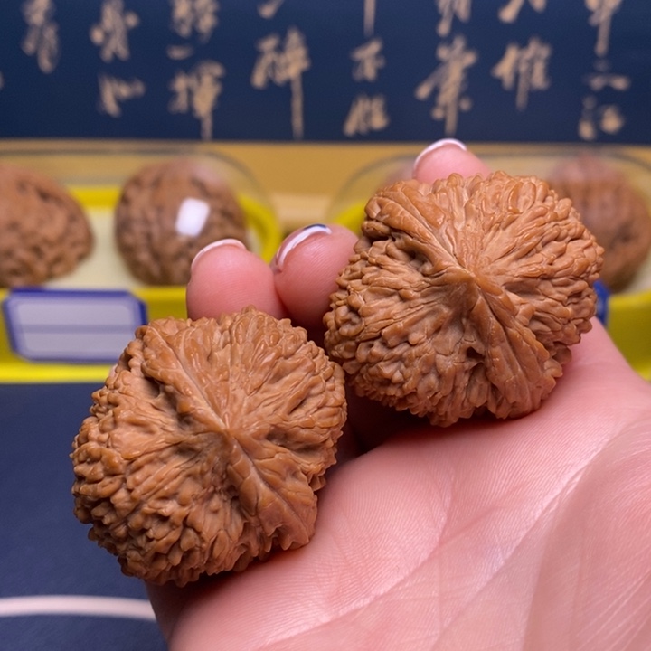 文玩核桃吊坠36大蒜头全品