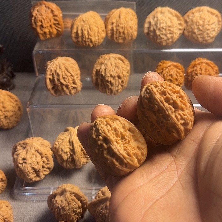 文玩核桃吊坠33野生…………