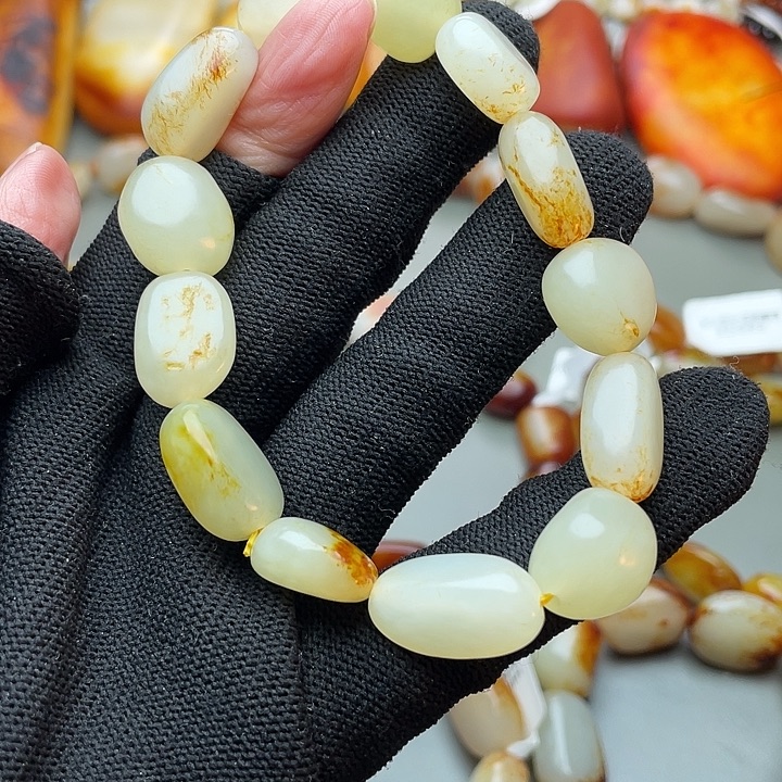 和田玉未镶嵌手链