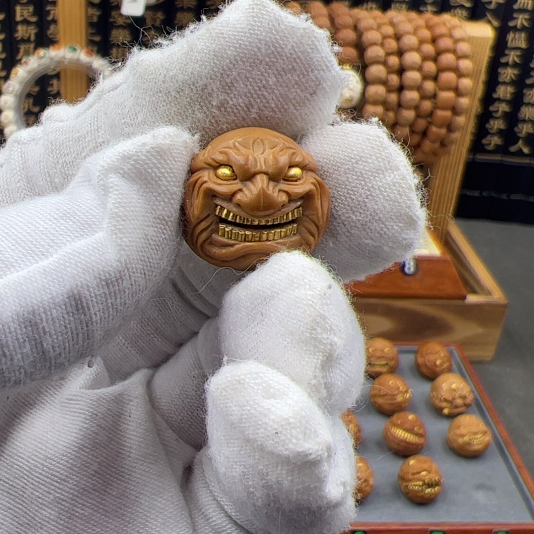 猴头核桃吊坠恶僧