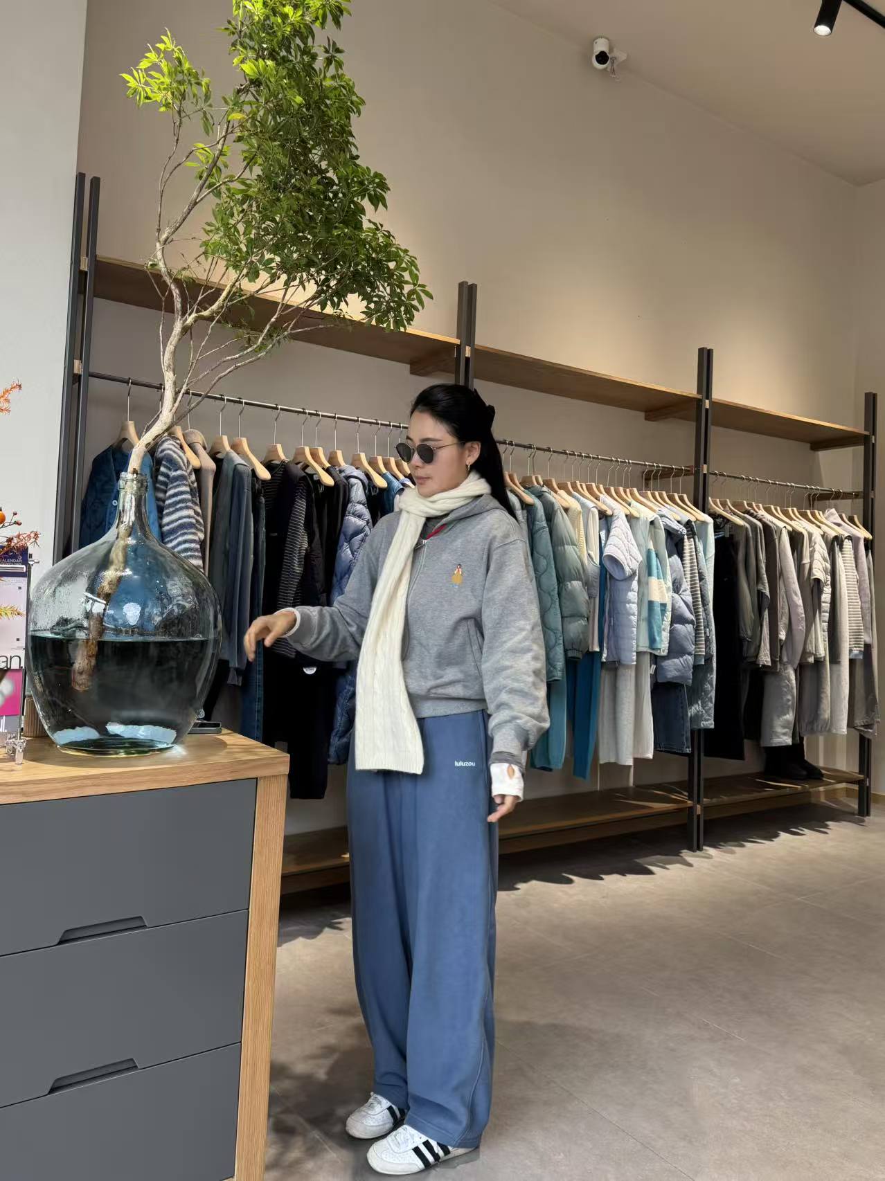 luluzou卡通印花抽绳连帽外套11876